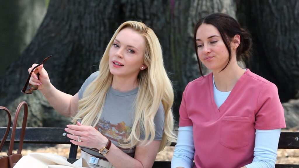 Lindsay Lohan vuelve al set con Shailene Woodley tras su regreso de Dubai