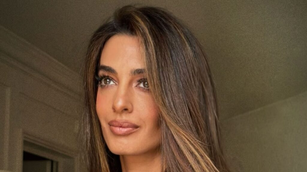 Amal Clooney estrena color de cabello inspirado en una pantera gracias al famoso estilista Dimitris Giannetos