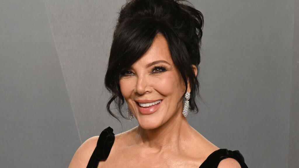 Cómo Kris Jenner se convirtió en un símbolo de suerte en China: el meme viral explicado