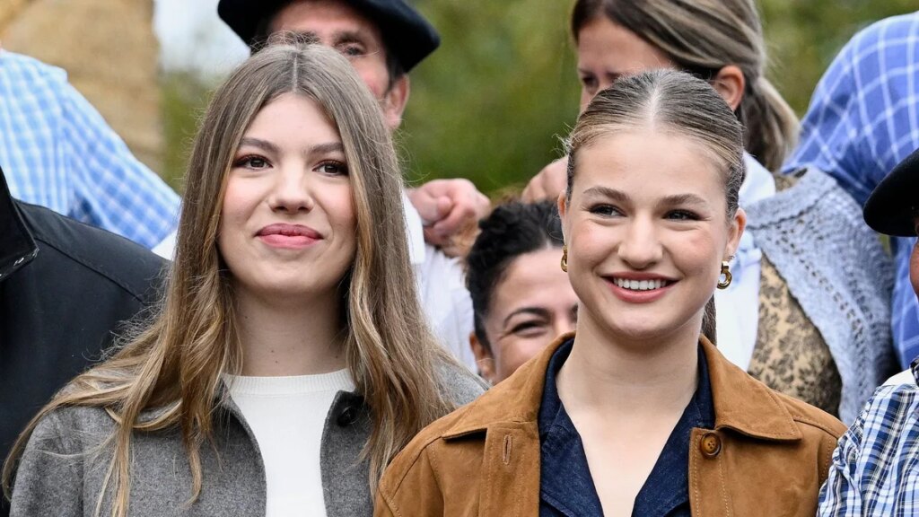 Leonor y Sofía siguen los pasos de los jóvenes herederos de Europa de cara a la visita del Papa León XIV a España