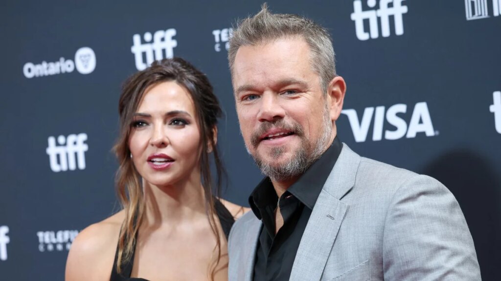 La esposa de Matt Damon, Luciana Barroso, luce radiante antes de su 50 cumpleaños
