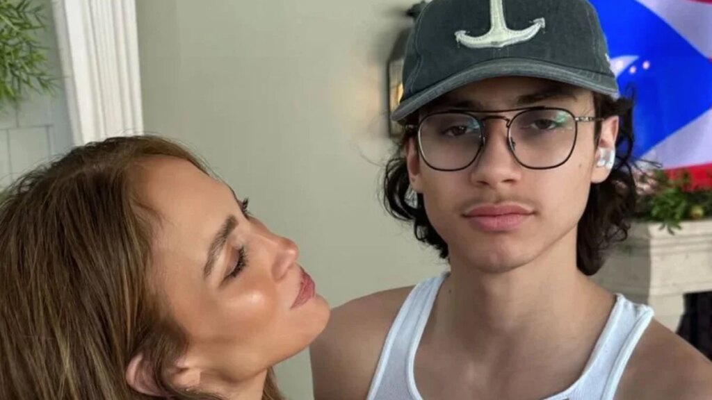Jennifer López comparte dulces momentos con sus hijos antes de que vayan a la universidad