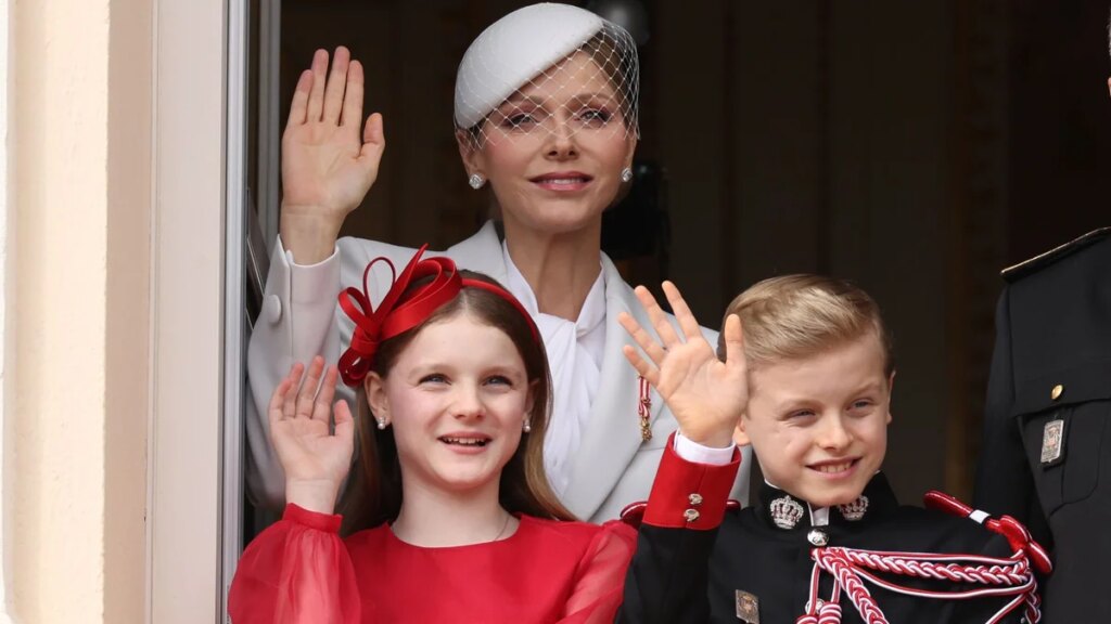 Charlene de Mónaco comparte nueva foto con los gemelos Jacques y Gabriella