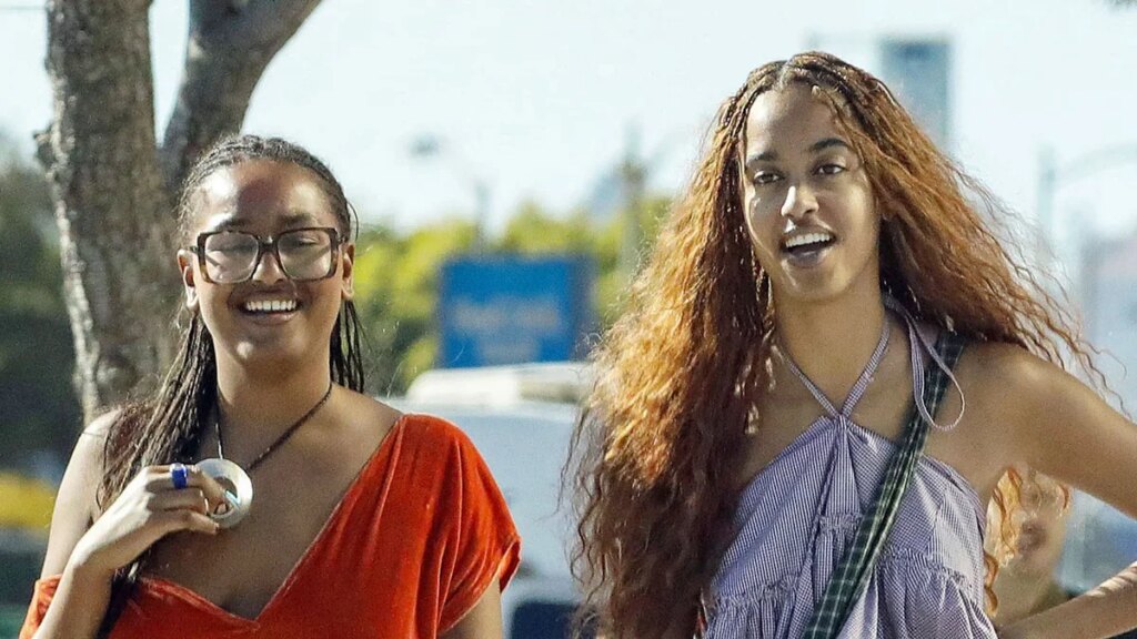 Sasha, Malia y Michelle Obama lucen tres looks muy diferentes en una noche de fiesta en Los Ángeles