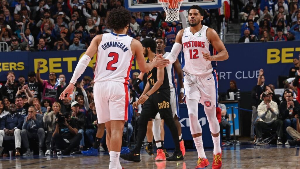 Cade Cunningham cifra doble-doble y Pistons se ponen 2-0 sobre Cavaliers