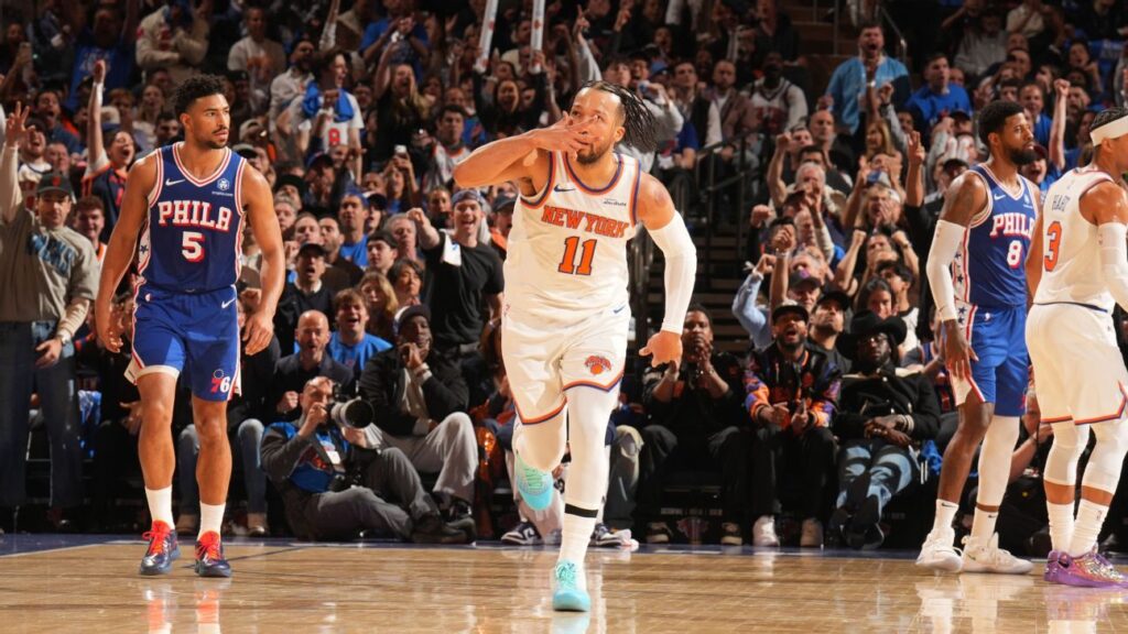 Los Knicks brindan recitan ofensivo y apalean a los 76ers en el Juego 1