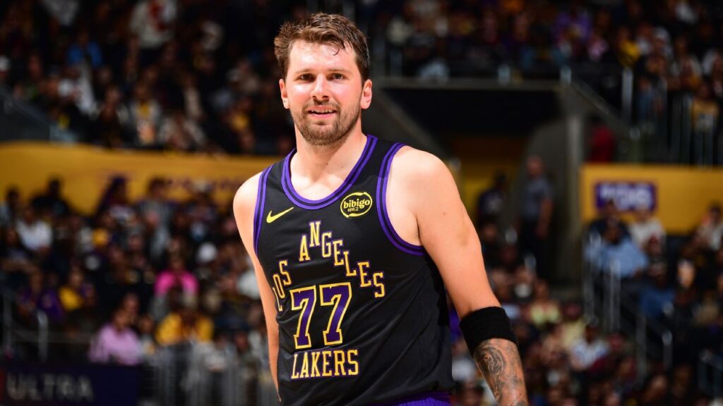 Luka Doncic aún no sabe cuándo volverá a jugar con los Lakers