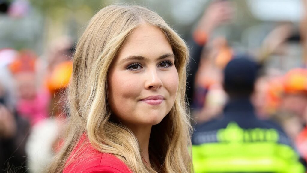 La princesa Amalia de Holanda pasa a ser el centro de atención: de un tímido debut en el Caribe a una realeza confiada