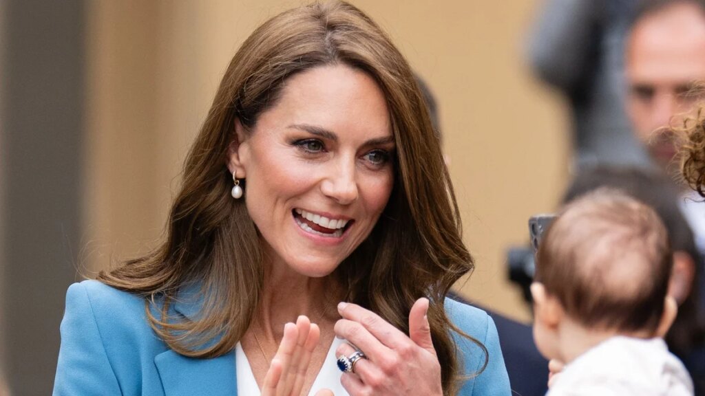El dulce momento de Kate Middleton con los niños toma un giro hilarante gracias a un niño viral