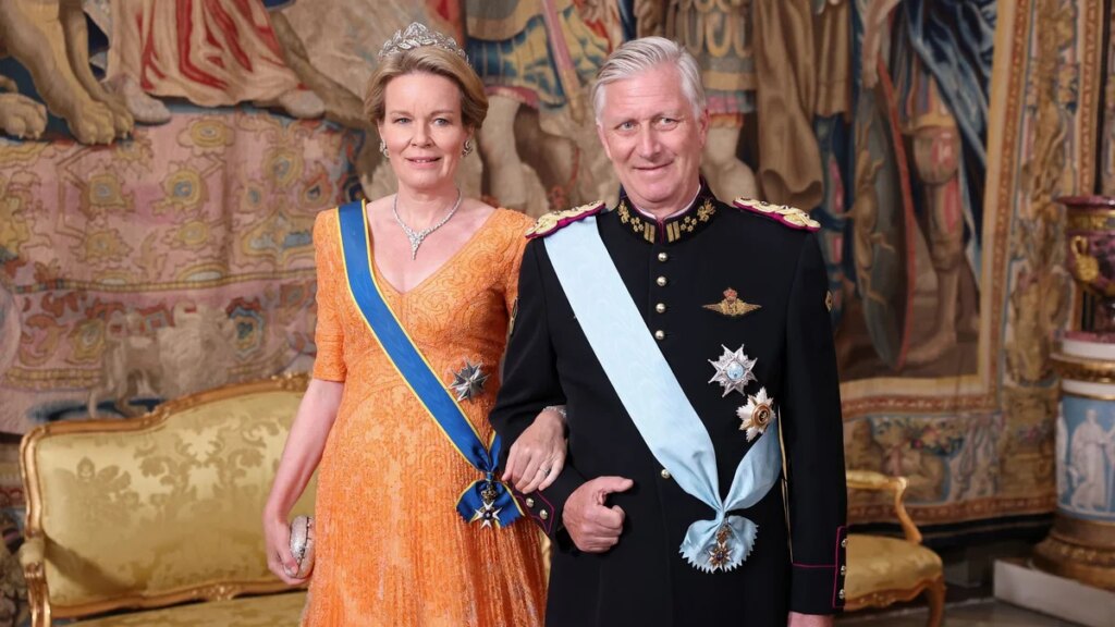 La reina Mathilde rinde homenaje a su pasado psicólogo en un evento musical real