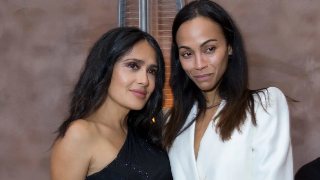 Salma Hayek y Zoe Saldaña llaman la atención en una glamorosa cita doble en Venecia con looks de moda contrastantes