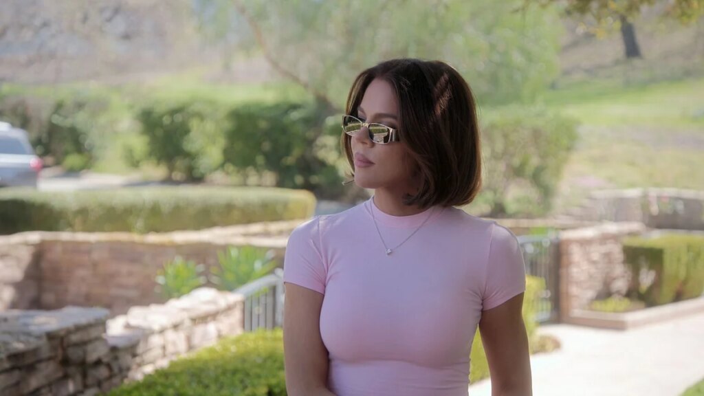 Khloé Kardashian está bajo crítica por su amable estilo de crianza luego de un caótico incidente que involucró a su hijo