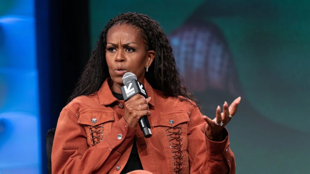 Michelle Obama recuerda haber enfrentado al personal de la Casa Blanca luego de una experiencia difícil para Sasha y Malia Obama