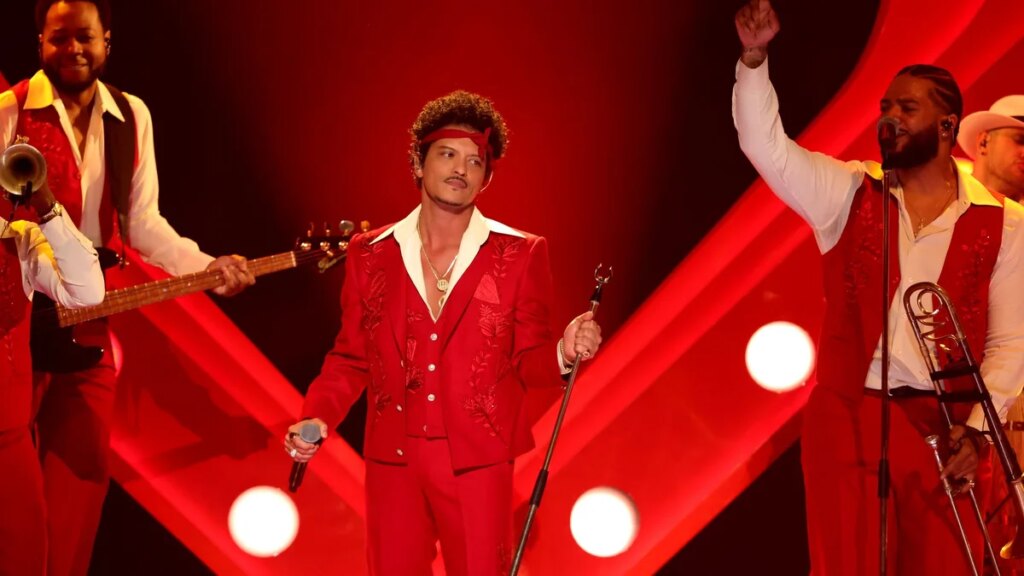 Bruno Mars lanza la versión en español de ‘Risk It All’ (Escucha Aquí)