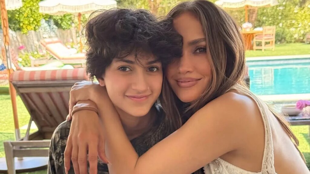 Jennifer López celebra la graduación de secundaria de Emme (Fotos)