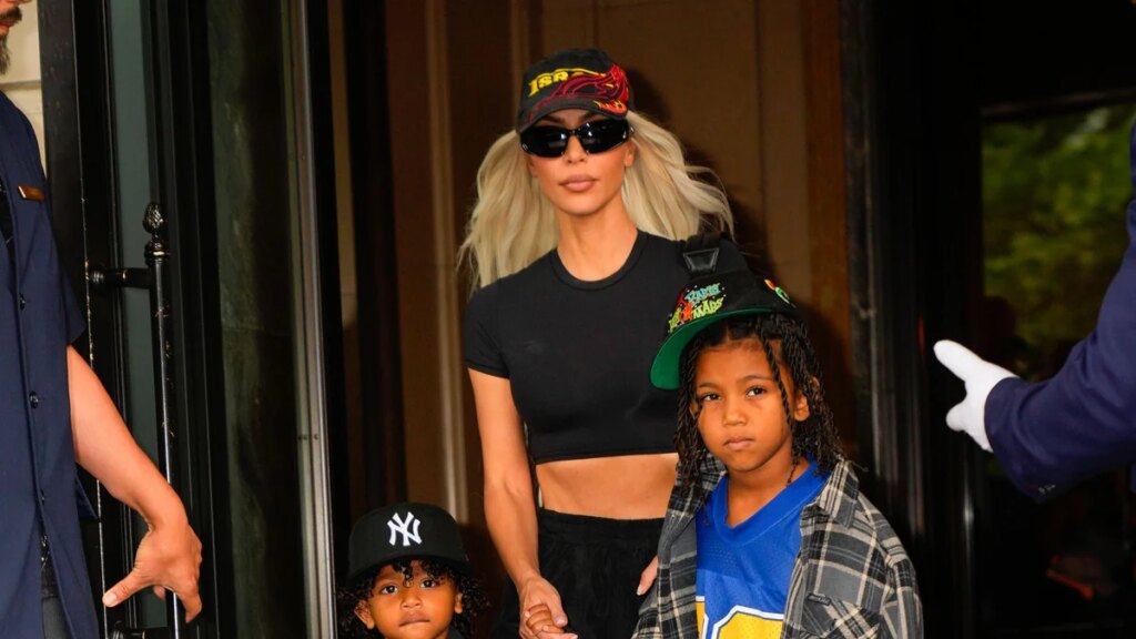El hijo de Kim Kardashian, Psalm, debuta como actor en la próxima ‘Angry Birds Movie 3’