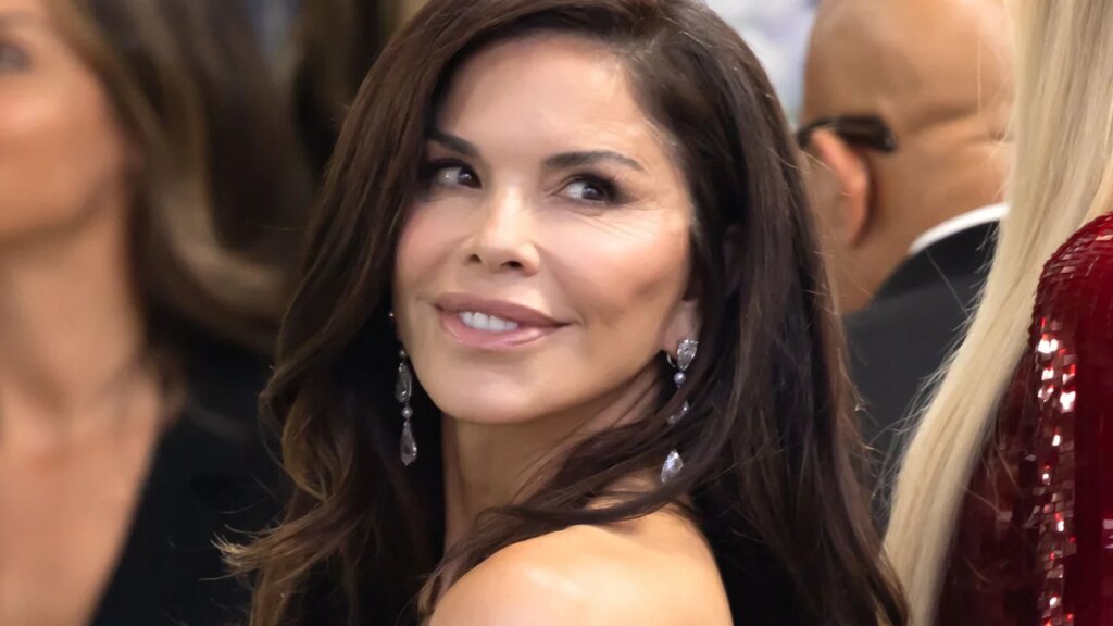 Lauren Sánchez Bezos dice que “ya no se avergüenza” mientras Kris Jenner la llama una “inspiración”