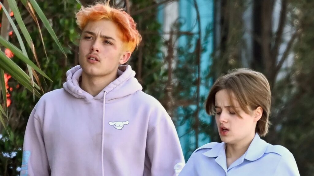 Knox y Vivienne Jolie-Pitt hacen una rara aparición conjunta: sus estilos no podrían ser más diferentes