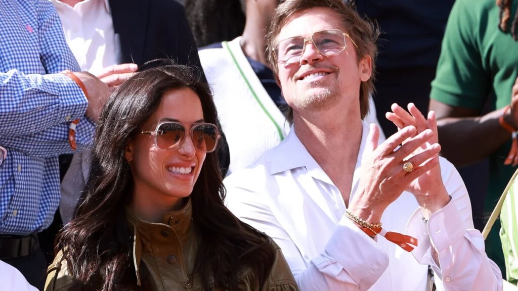 Brad Pitt e Inés de Ramon se acercan en el Abierto de Francia (Fotos)