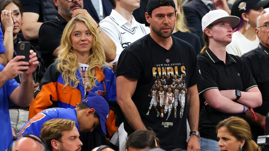 Sydney Sweeney se une a los fanáticos de los New York Knicks en Texas para el Juego 5