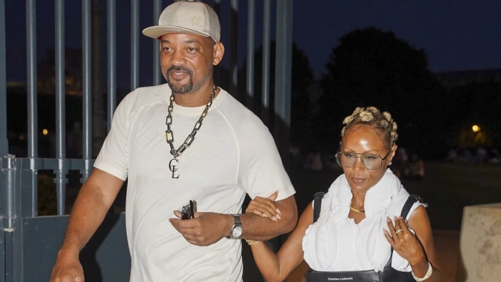 Will Smith y Jada Pinkett Smith caminan del brazo durante una afectuosa excursión a París en medio de especulaciones matrimoniales