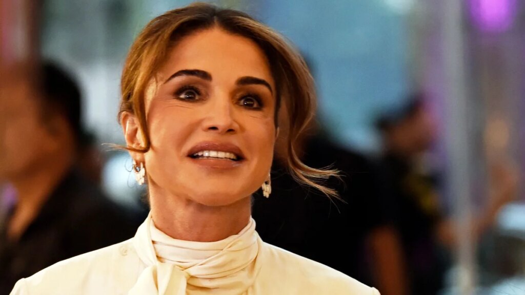 La reina Rania celebra el cumpleaños del príncipe heredero Hussein con una emotiva foto familiar