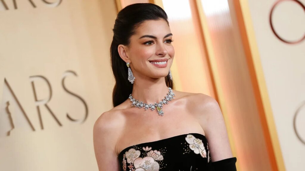 La verdadera razón por la que Anne Hathaway decidió anunciar su embarazo