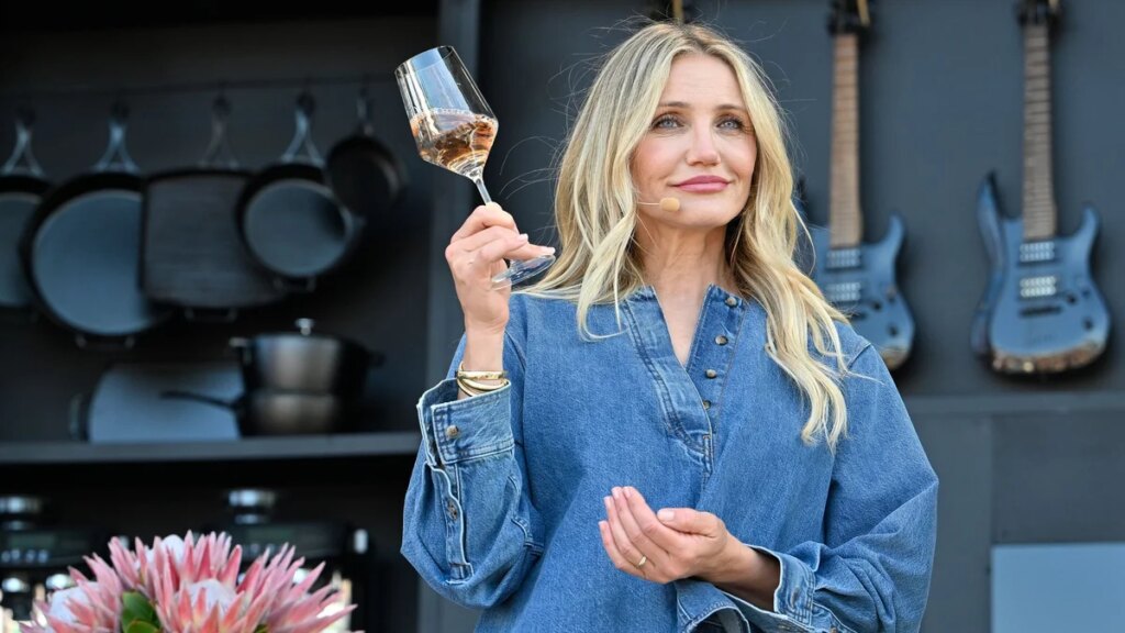 El primer momento de Cameron Diaz en las redes sociales después del bebé no. 3 está muy de marca
