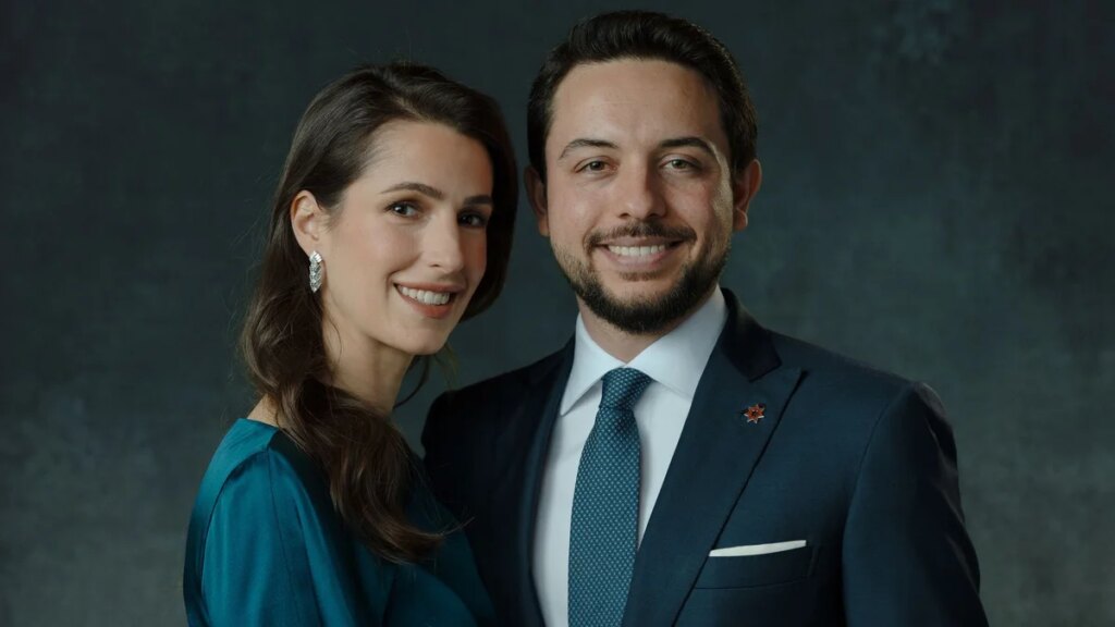 El príncipe Hussein y la princesa Rajwa celebran el tercer aniversario con una nueva fotografía