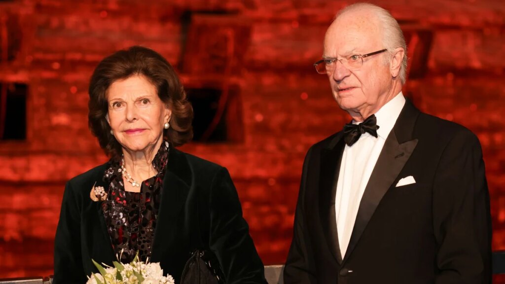 El rey Carlos XVI Gustavo se adelanta al 50 aniversario con un raro honor para la reina Silvia en una emotiva ceremonia real