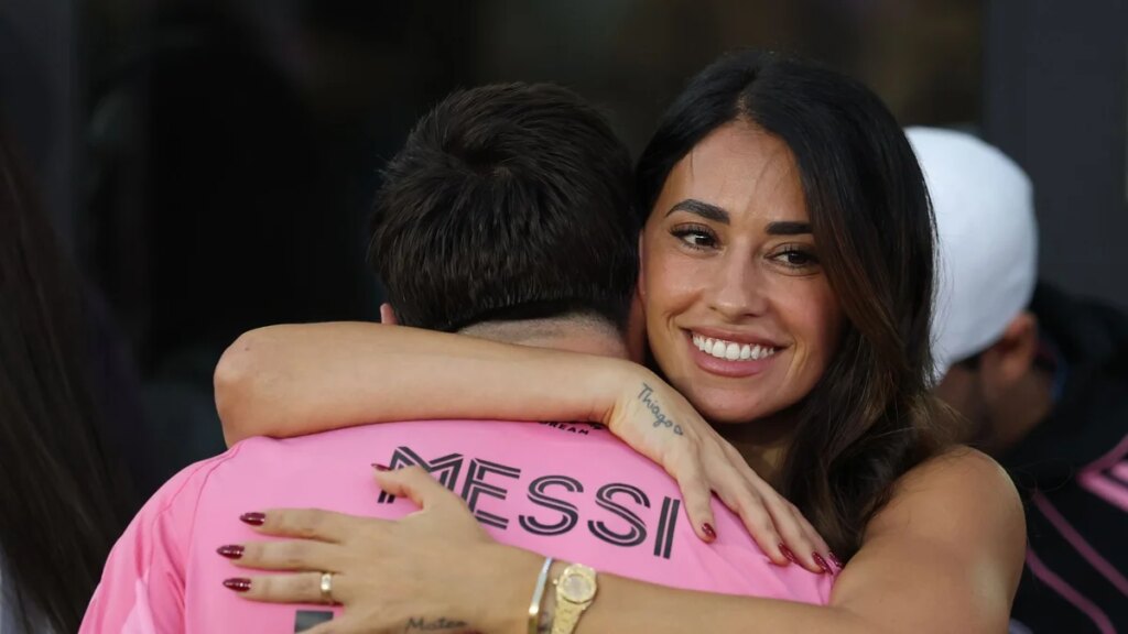 Antonela Roccuzzo se entusiasma con Lionel Messi tras su gol récord en el Mundial
