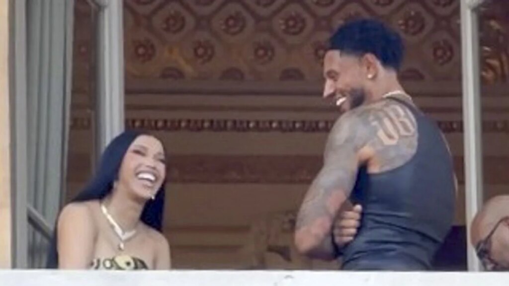 Cardi B y Maduka Okoye provocan especulaciones sobre un romance después de que la pareja fuera capturada en una conversación divertida