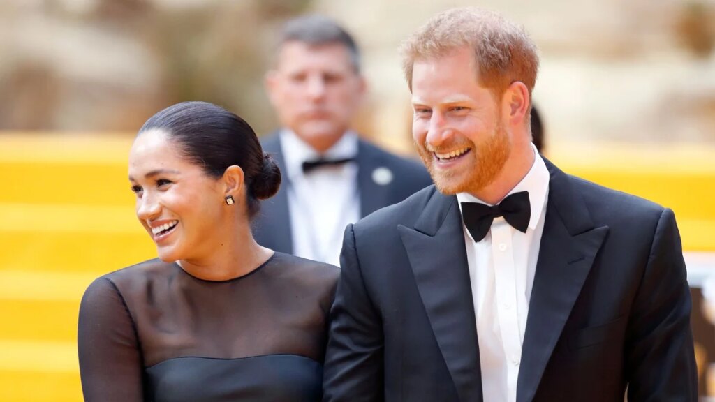 La visita del príncipe Harry al Reino Unido se ve ensombrecida por el drama real: por qué no puede quedarse en el Palacio de Buckingham mientras Meghan Markle se queda atrás