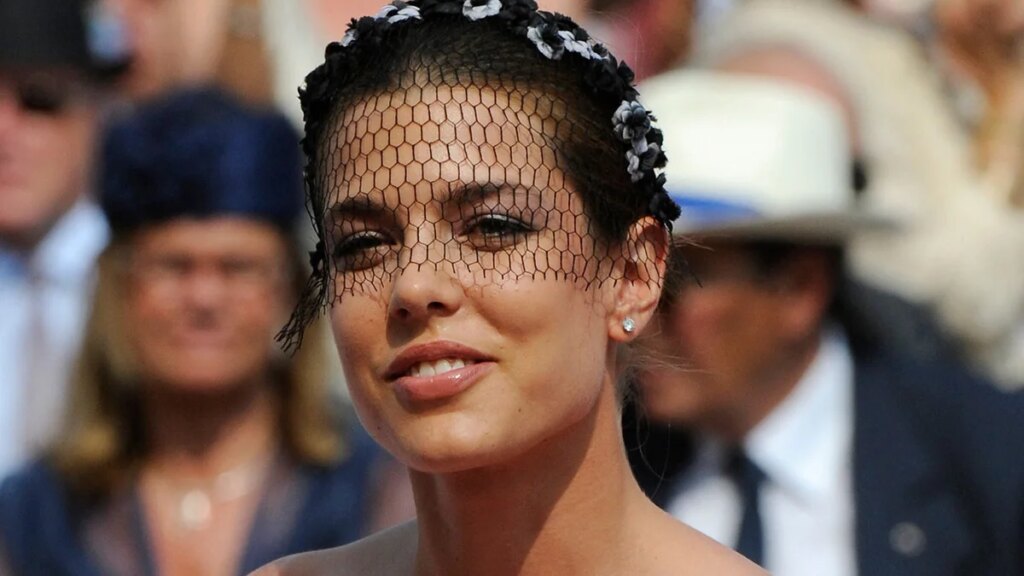 Charlotte Casiraghi, Beatriz Borromeo y las invitadas mejor vestidas a la boda de Charlene de Mónaco, 15 años después