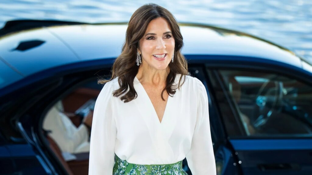 La reina María ofrece un vistazo poco común al idílico retiro de verano de la familia real danesa