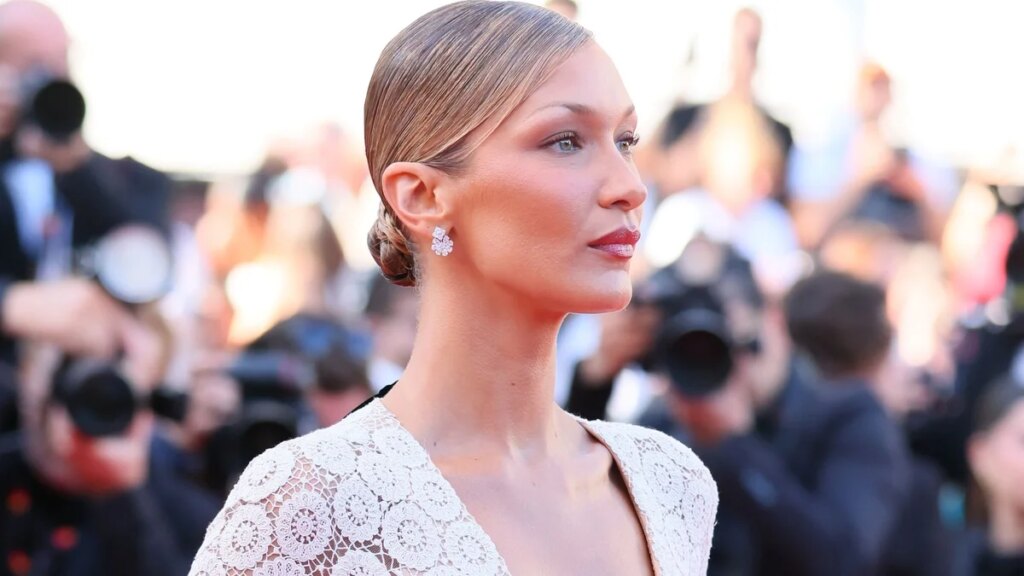 El nuevo romance de Bella Hadid mantiene viva su era vaquera tras la separación de Adán Bañuelos