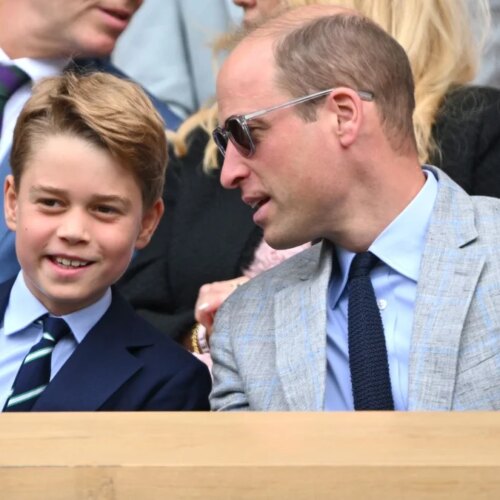 El príncipe George cumple 13 años: un nuevo retrato y unas imágenes lo muestran exactamente igual a su padre, el príncipe William
