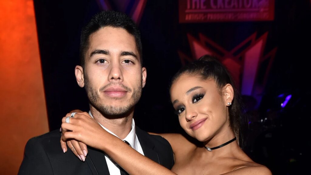 Ariana Grande hace compras con Ricky Álvarez tras cambiar una de sus letras