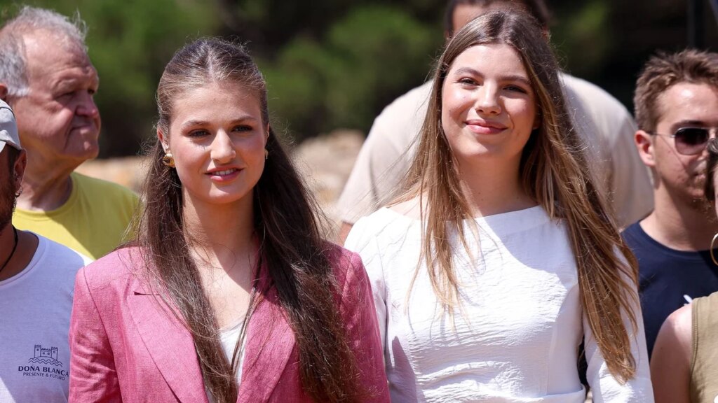 La Princesa Leonor y la Infanta Sofía inician un nuevo capítulo Real en la final del Mundial de Nueva York
