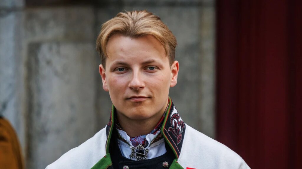 Sverre Magnus es blanco de un ladrón de identidad mientras el palacio de Noruega emite una advertencia