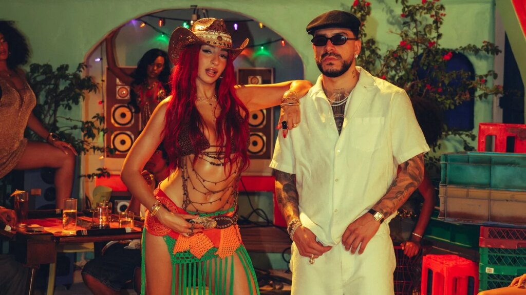 De La Rose encuentra su ritmo en “La Monda” con Ryan Castro
