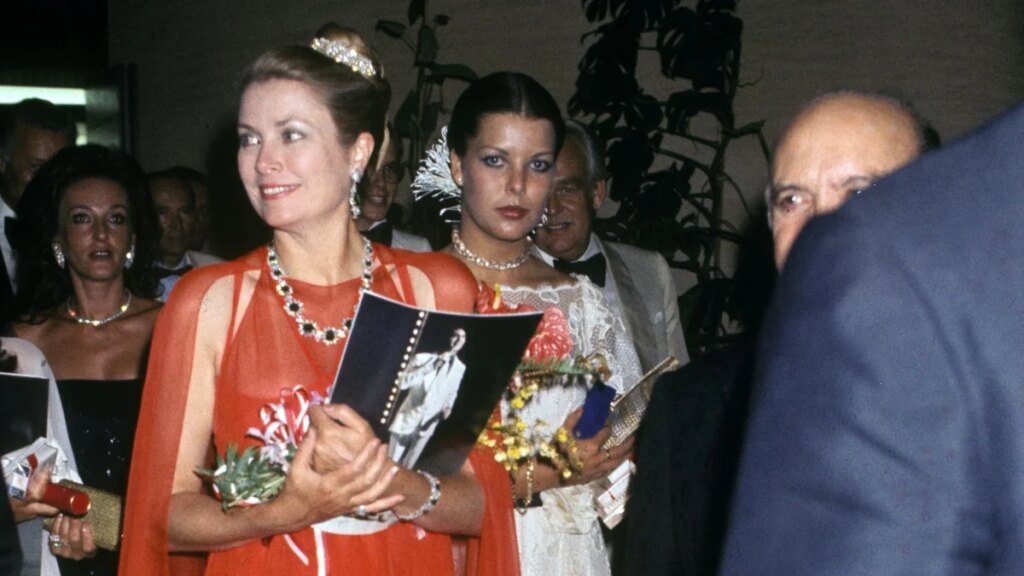 De Grace Kelly a Charlotte Casiraghi: 6 looks históricos del baile de Mónaco