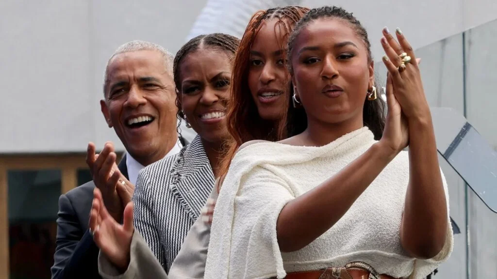 Michelle Obama sorprende con la confesión sobre sus hijas y desata un intenso debate: “Barack lloró, yo les dije adiós”
