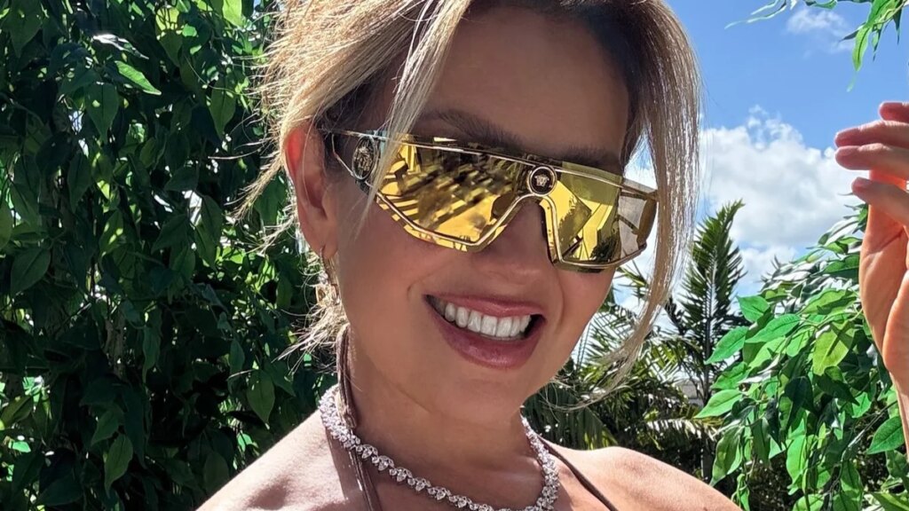 Thalía, más fuerte que nunca, impacta con sus músculos al presumir su transformación física