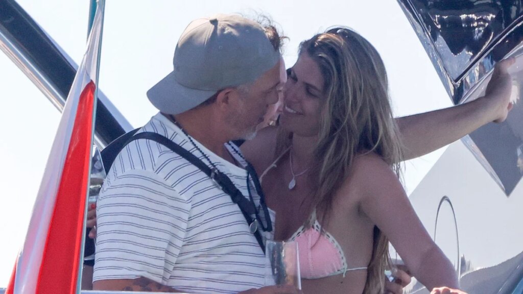 Alejandro Sanz y Stephanie Cayo no esconden su amor: 20 años de diferencia y una química arrolladora