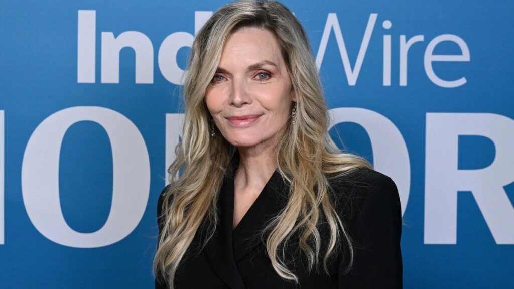 Michelle Pfeiffer aclara los rumores de retiro después de decir que nunca más quiere hacer otra película