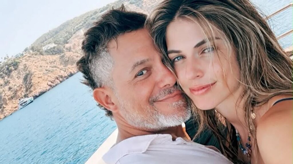 Stephanie Cayo aclara las versiones tras la foto de Alejandro Sanz que causó revuelo