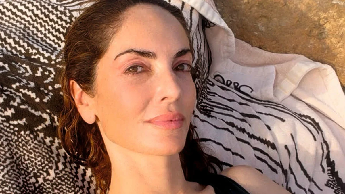 Eugenia Silva disfruta de su soledad en Formentera tras su separación de Alfonso de Borbón: “¿Qué por qué sola?”