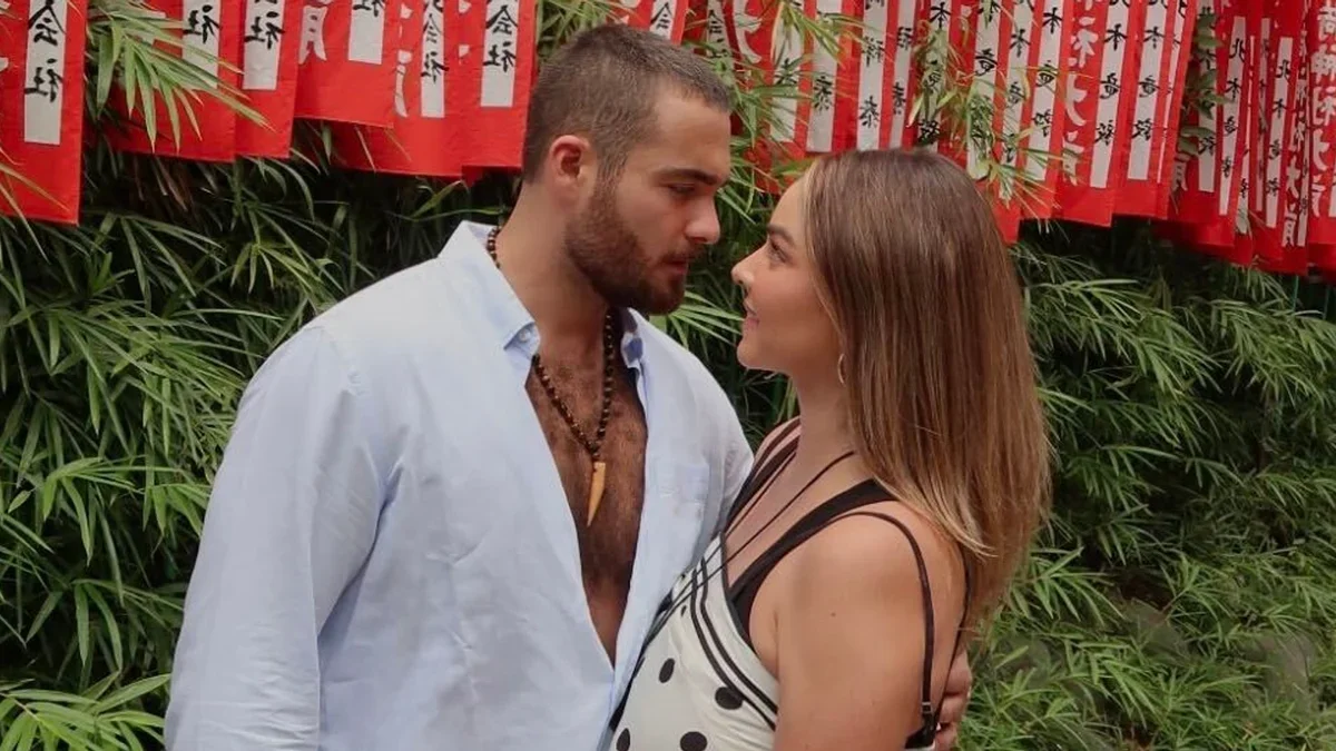 Claudia Martín y Carlos Said llevan su amor hasta Japón