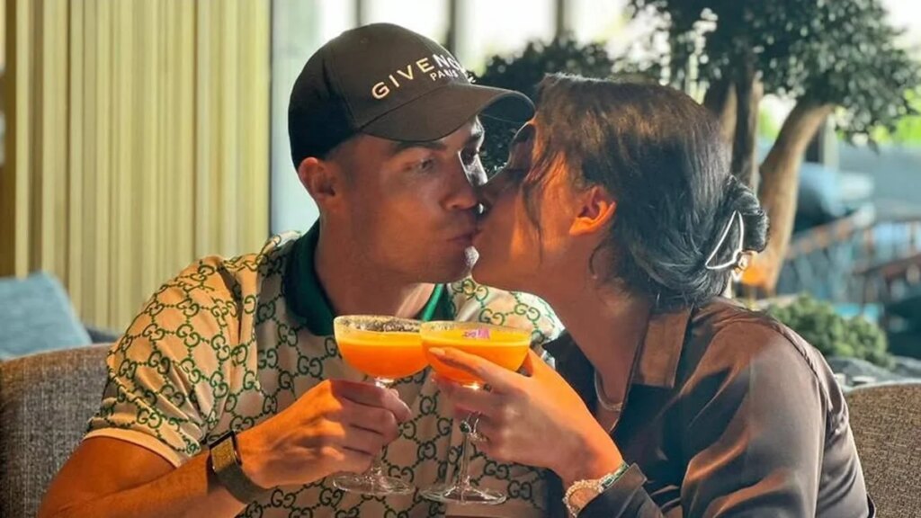 Las pistas que lo anunciaban y las fechas falsas que despistaron: así fue la jugada perfecta de Cristiano y Georgina para casarse en secreto